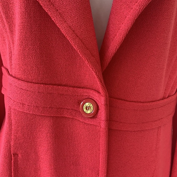 St. John Collection Jacket. NWT. Size 8. Lipstick Pink - Picture 4 of 9